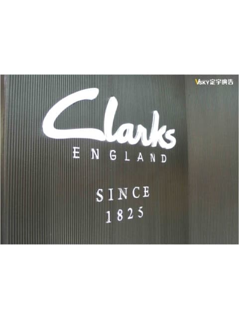 Clarks-店面形象牆